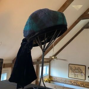 Blackwatch Plaid Beret with Black Velvet Band and Tie